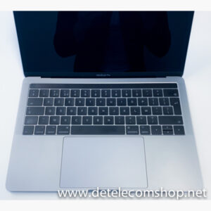Apple Macbook Pro 13" 512GB - 2.5 Ghz Intel Core i7 - 16GB RAM - Spacegrijs - barcode: MBPRO13-2.5DQI7-16RAM-512GB-BOX-762