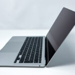Apple Macbook Air (2020-2023) M1 13" 512GB SSD - 8GB RAM in Spacegrijs (ID 9297850) (21% BTW recupereerbaar) - Afbeelding 4