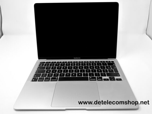 Apple Macbook Air 2020-2023 - M1 13" 256GB SSD - 8GB RAM in Zilver (ID: 10081238) - Afbeelding 5